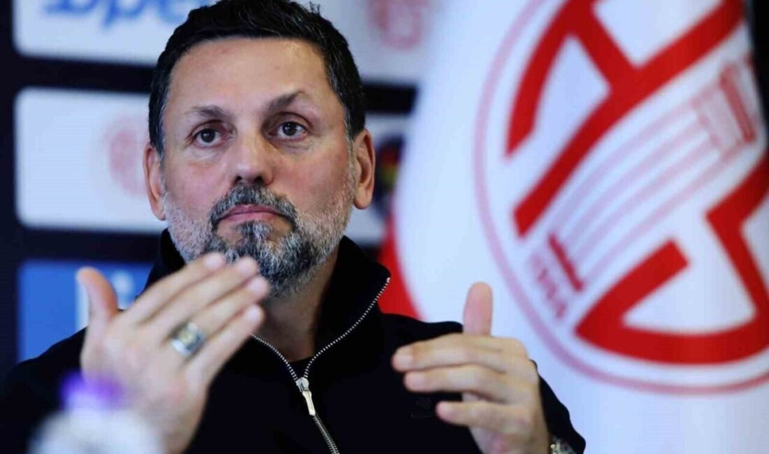 Antalyaspor Teknik Direktörü Erol Bulut, pazar günü iç sahada karşılaşacakları