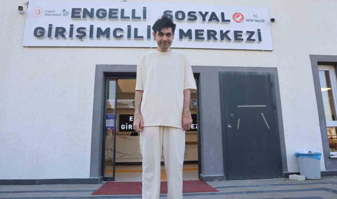 Hatay’da 3 yıla yakın süredir evden çıkmayarak sadece telefonla ve