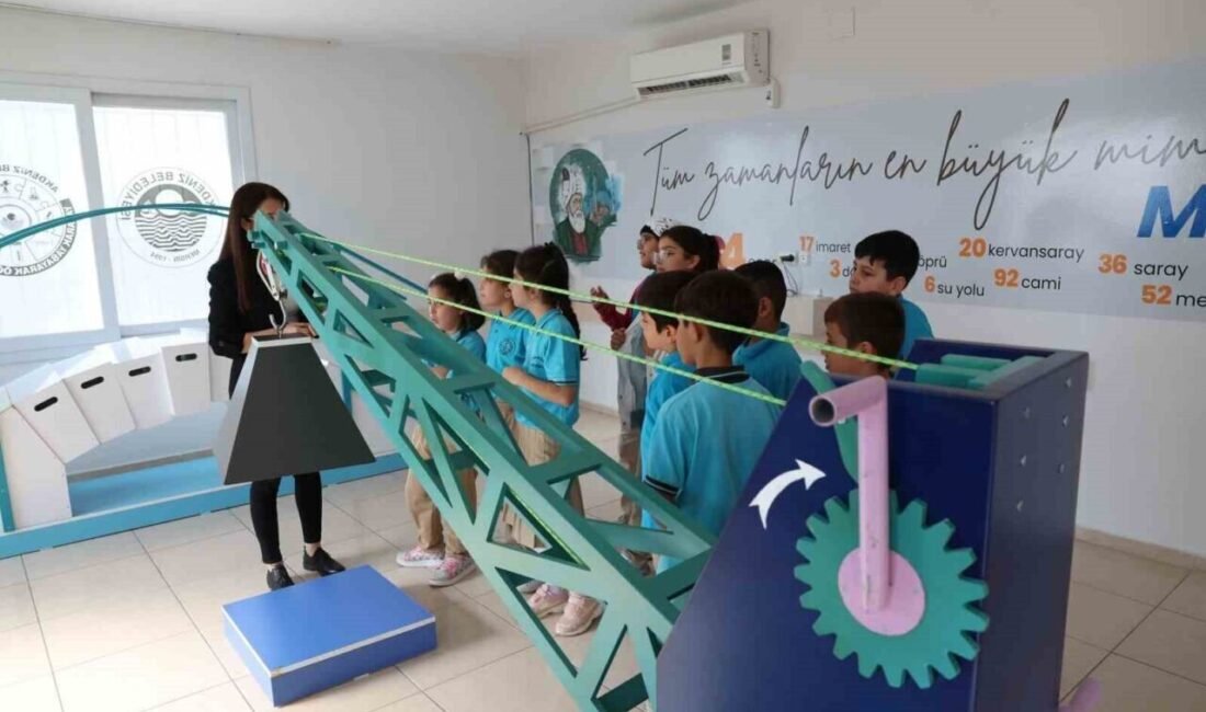 Akdeniz Belediyesi Kültür ve Sosyal İşler Müdürlüğüne bağlı Yaparak Yaşayarak