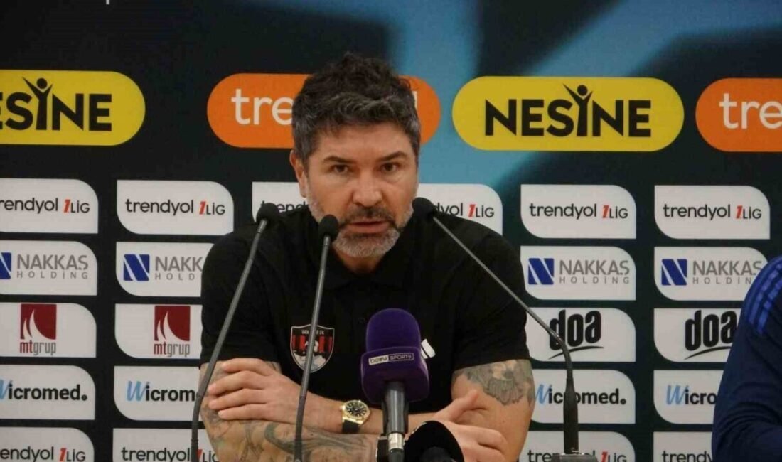 Vanspor FK Teknik Direktörü Hakan Kutlu, 4-2 kazandıkları Adana Demirspor