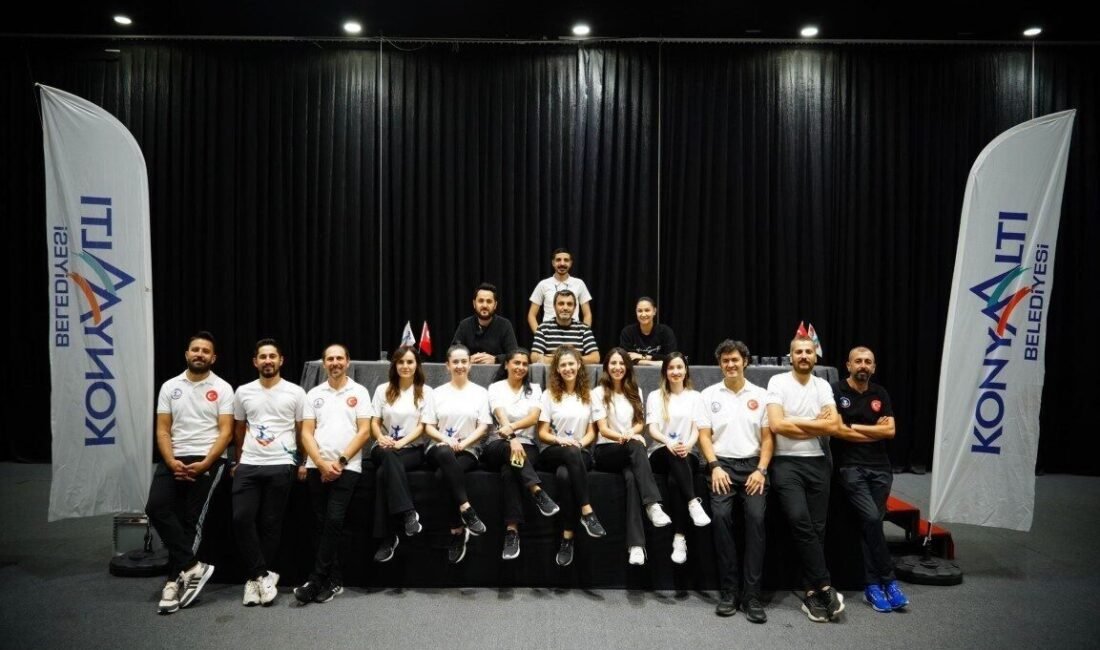 Konyaaltı Belediyesi Halk Oyunları Topluluğu’nun yeni dönem seçmeleri Nazım Hikmet