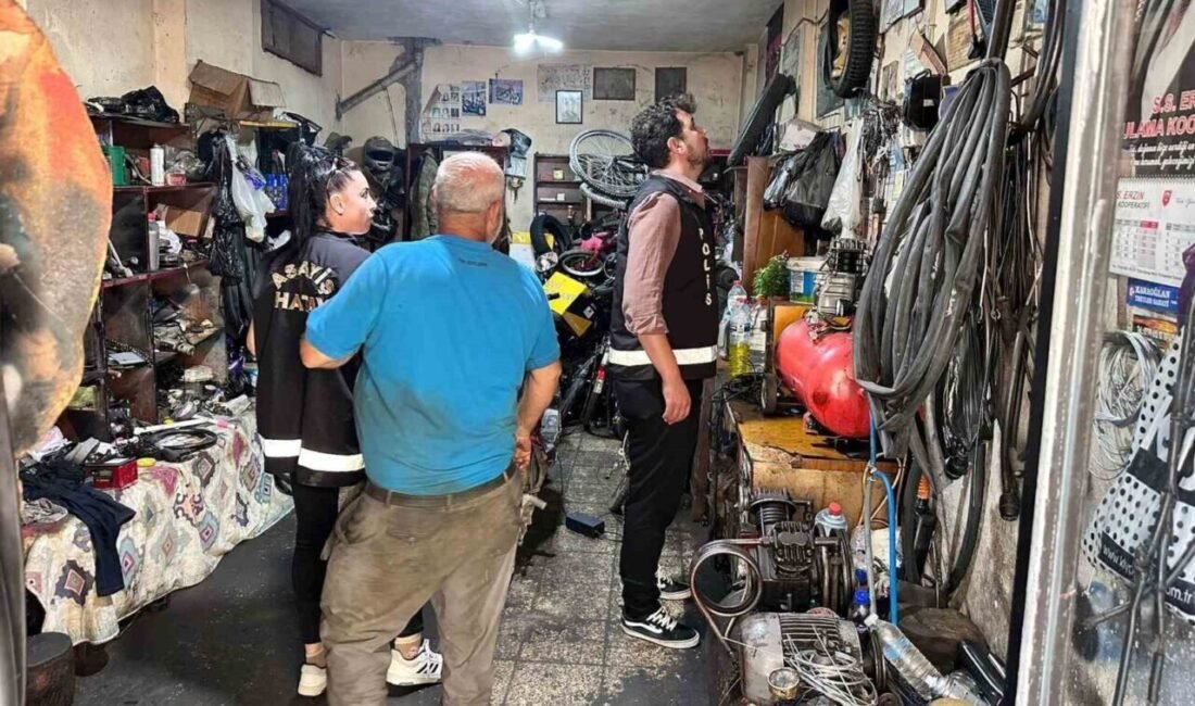 Hatay’ın İskenderun ilçesinde polis ekipleri tarafından motosiklet tamircilerine yönelik denetim