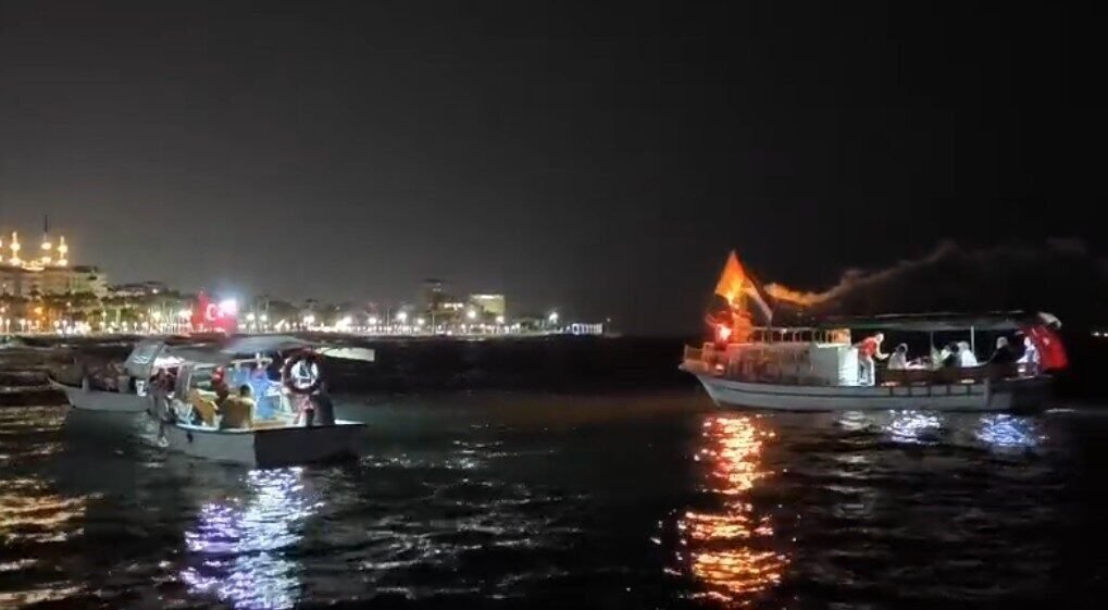 İsrail donanmasının Gazze’ye insani yardım götüren Küresel Sumud Filosuna yönelik