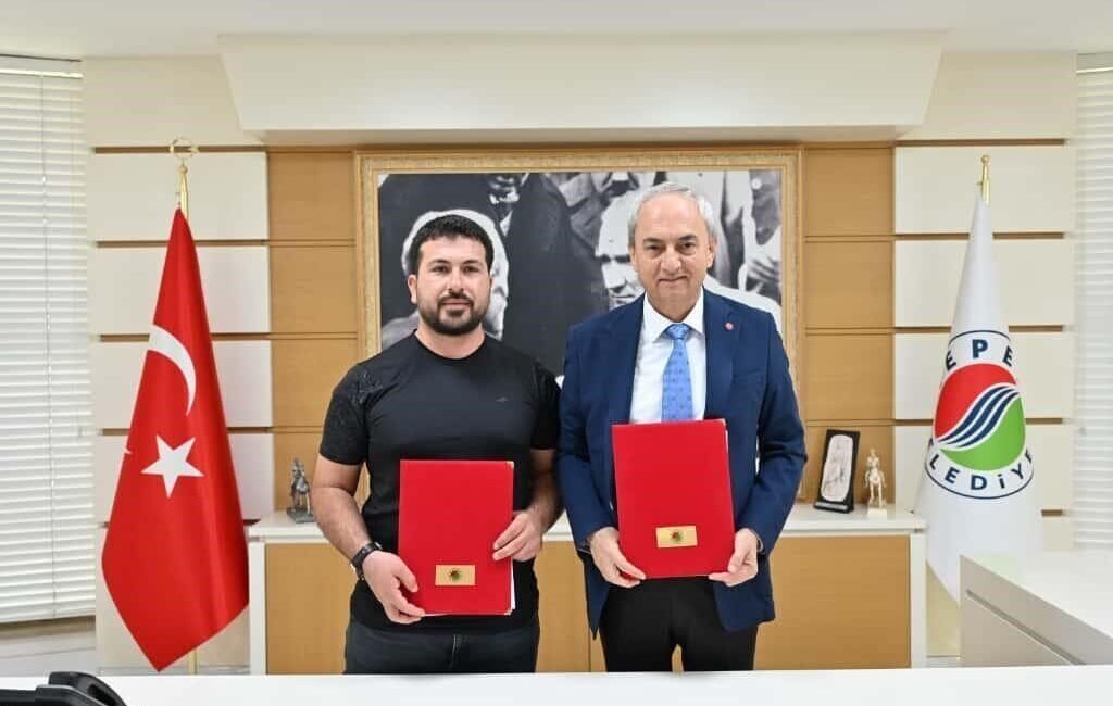 Kepez Belediyesi, hayırsever iş insanı Emrah İlbasan’ın desteğiyle Altınova Orta