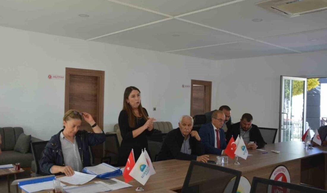 Antalya’nın Korkuteli ilçesinde şap hastalığına karşı hayvan giriş ve çıkışları