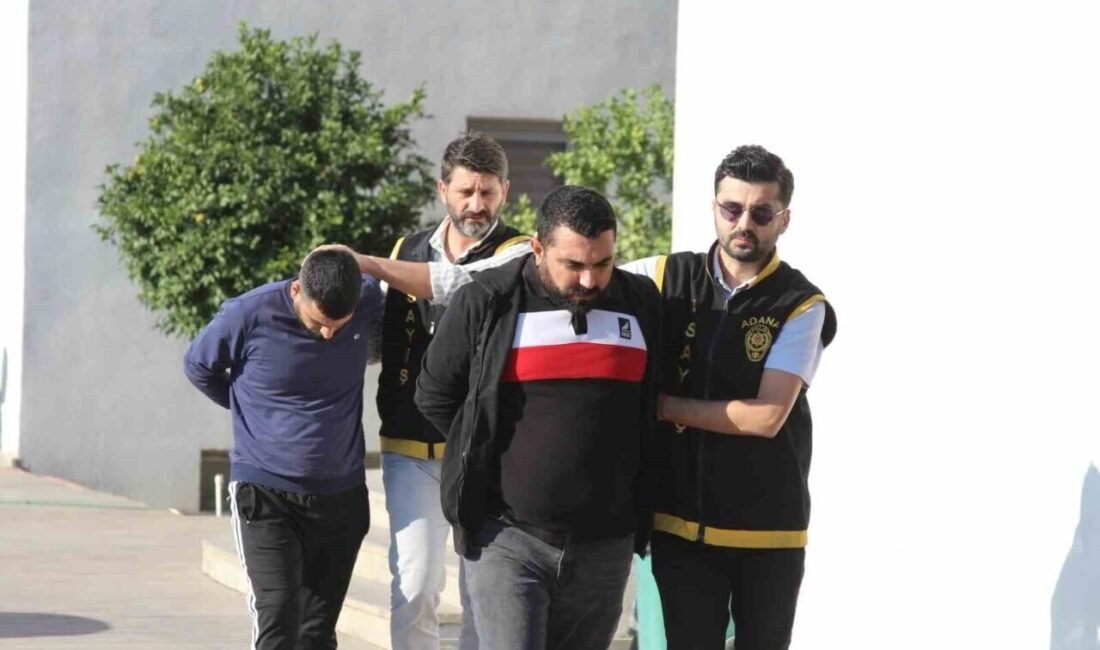 Adana’da kuzenlerin kavgasında taraflardan biri bıçaklanarak hayatını kaybetti. Gözaltına alınan