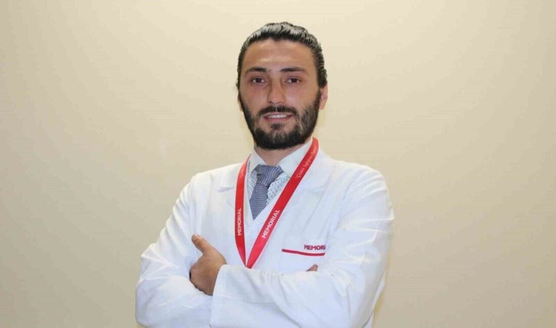 Meme kanseri vakalarının genç yaş grubunda artış gösterdiğine dikkat çeken