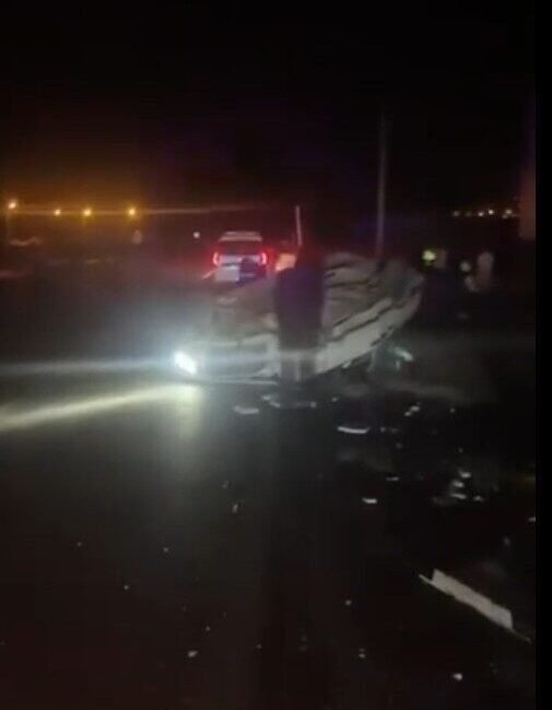 Antalya’nın Alanya ilçesinde kontrolden çıkarak yol kenarındaki mermer bloklara çarpan