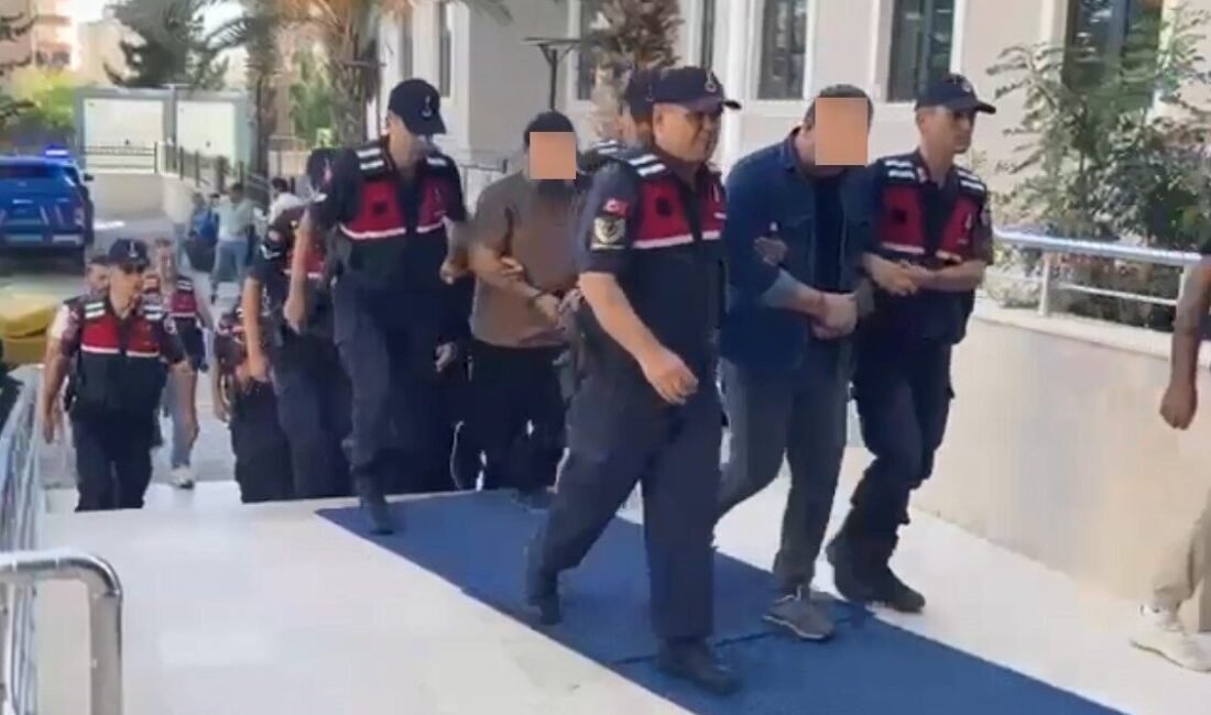 Mersin’in Anamur ilçesinde jandarma ekipleri tarafından düzenlenen fuhuş operasyonunda gözaltına