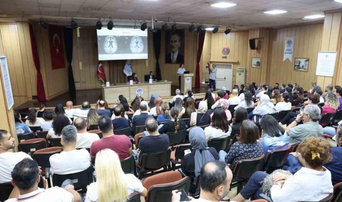 Mersin’in merkez ilçe Akdeniz Belediyesi, 11 Ekim Dünya Kız Çocukları