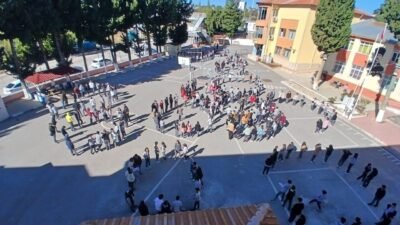 Milli Eğitim Bakanlığı’nın ’Yeşil Vatan-Benim Okulum Geleceğe Çare’ etkinlikleri kapsamında