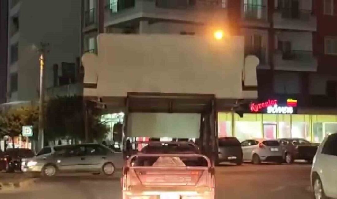 Hatay’da akan trafikte 3 tekerli motosikletle koltuk taşıyan sürücüye 2