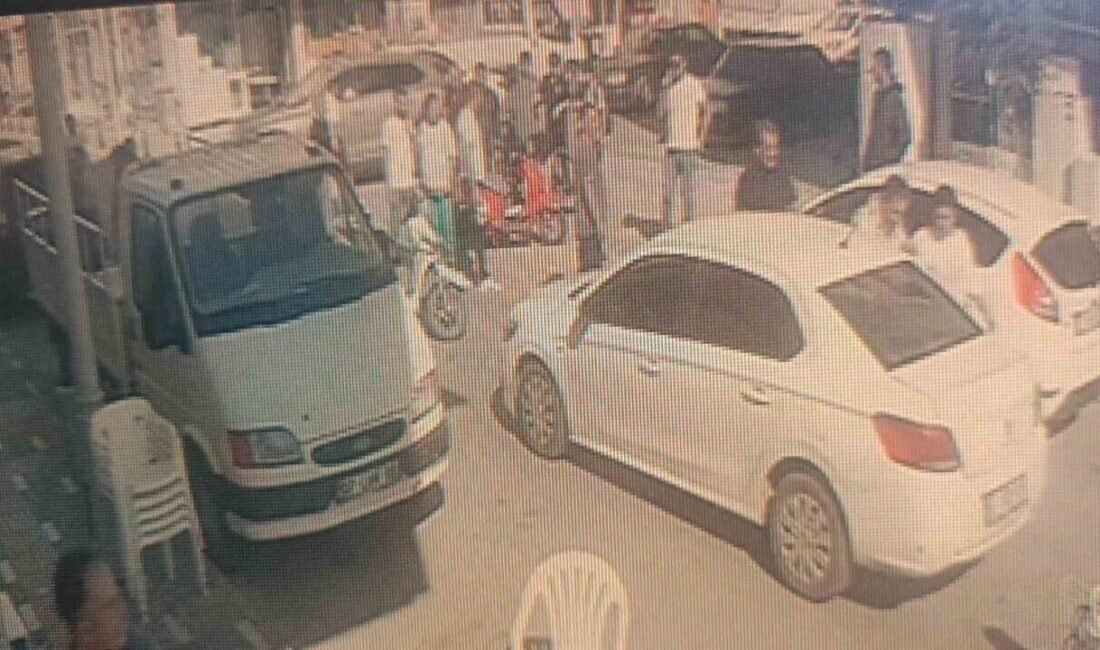 Antalya’nın Manavgat ilçesinde meydana gelen kazada motorlu bisikletin devrilmesi sonucu