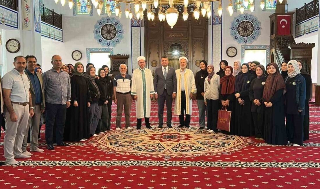 Hatay’da 49 yıldır imamlık yapan Ali Tekeci, 49 yıl 3