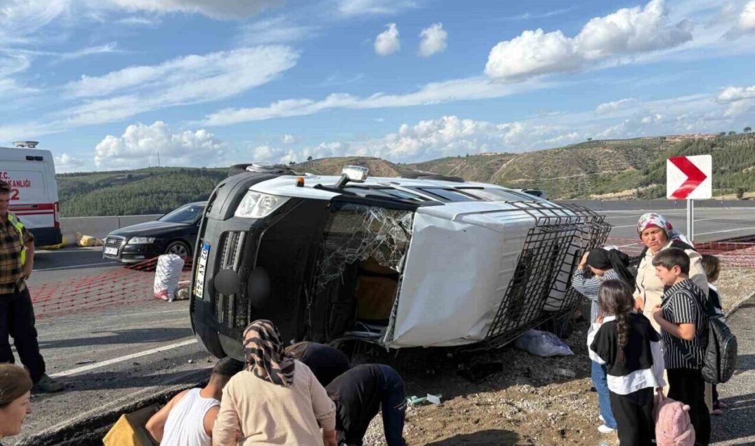 Osmaniye’de yolcu minibüsünün şarampole devrilmesi sonucu 13 kişi yaralandı. Kaza,