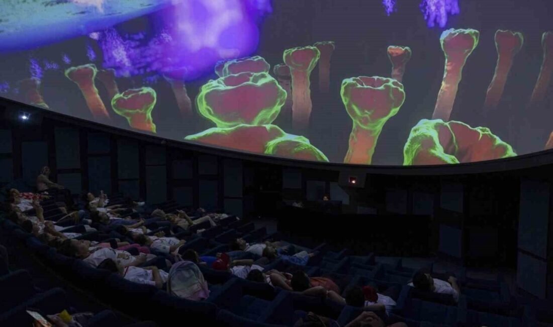 Uluslararası Astronomi Birliği’nin (IAU) 100. yıl etkinlikleri kapsamında düzenlenen ‘100