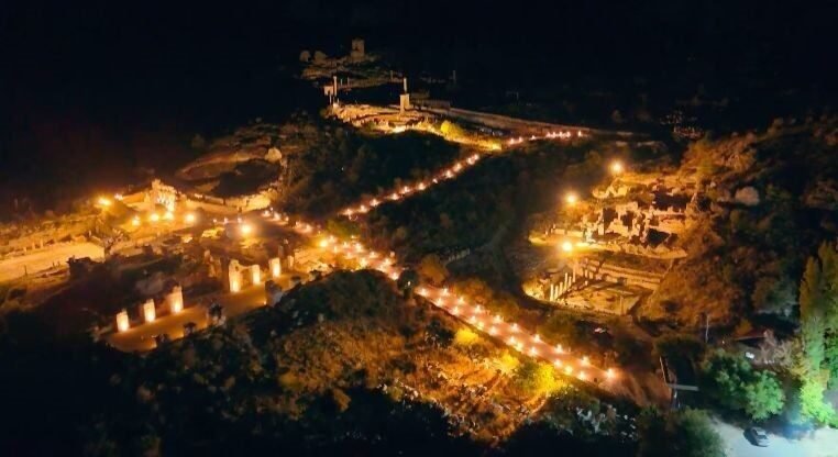 Burdur’un Ağlasun ilçesindeki bulunan “aşkların ve imparatorların şehri” olarak anılan