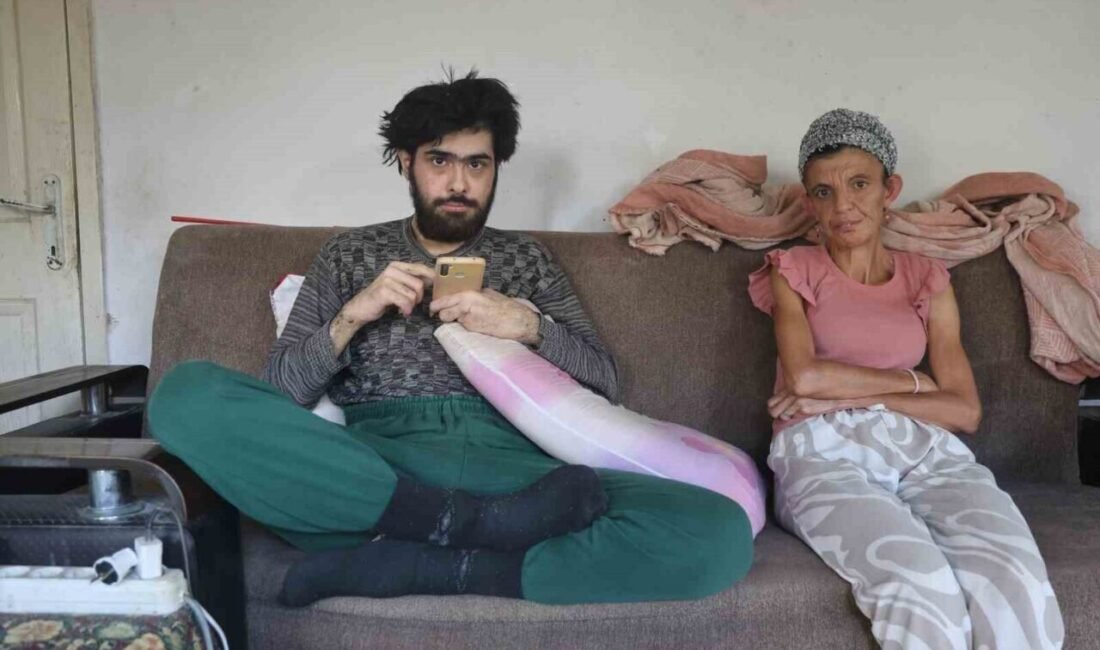 Hatay’da 3 yıla yakın süredir evden çıkmayarak sadece telefonla ve