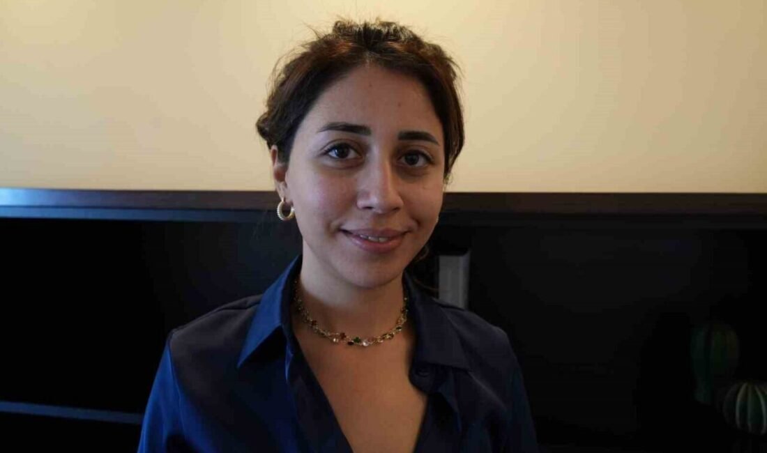 Antalya’da araç kullanırken tartıştığı sürücünün kendisine bilerek çarpıp yoluna devam