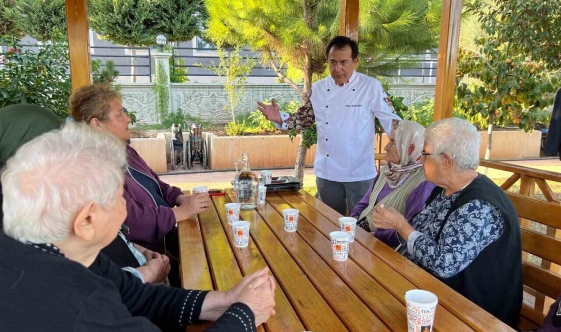 Ünlü şef Fikret Özdemir, Mersin’deki yaşlı bakım merkezi sakinlerine unutulmaz