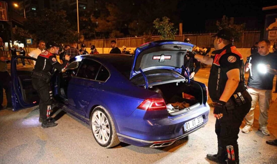 Adana’da Huzur ve Güven uygulaması: 1 milyon 368 bin TL ceza kesildi Adana’da akşam kent genelinde yapılan ‘Huzur ve Güven’ uygulamasında, ruhsatsız