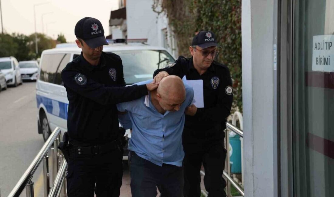 Adana’da akrabasını av tüfeğiyle bacağından vurup darbeden şahıs tutuklandı. Adliyeye