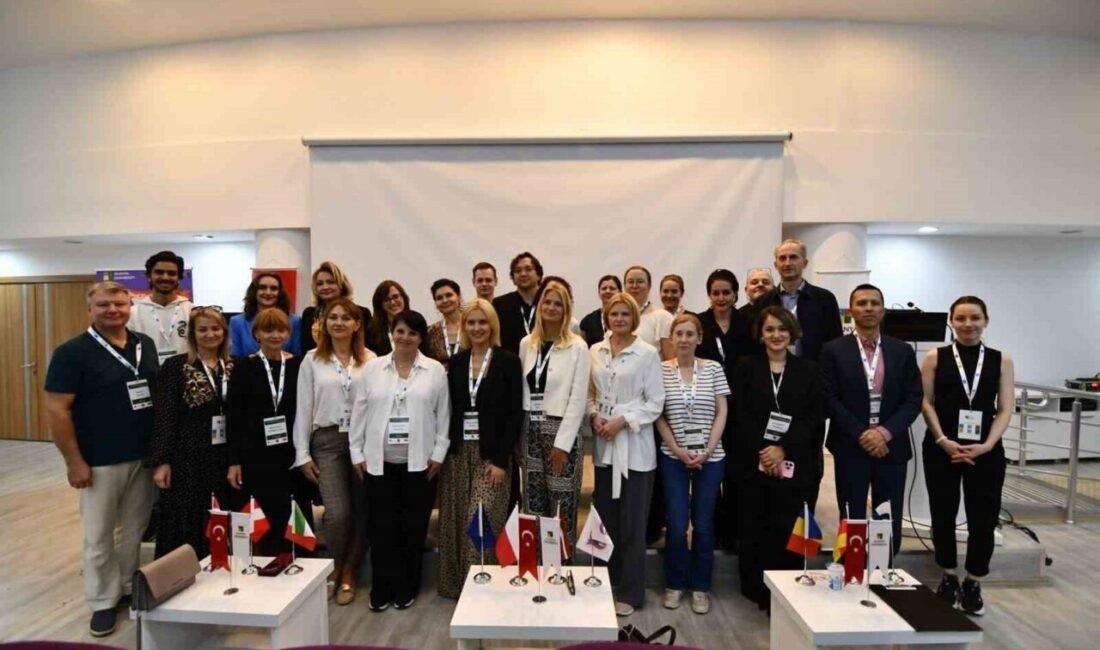 Alanya Üniversitesi’nin yılda 2 defa geleneksel olarak düzenlediği International Week