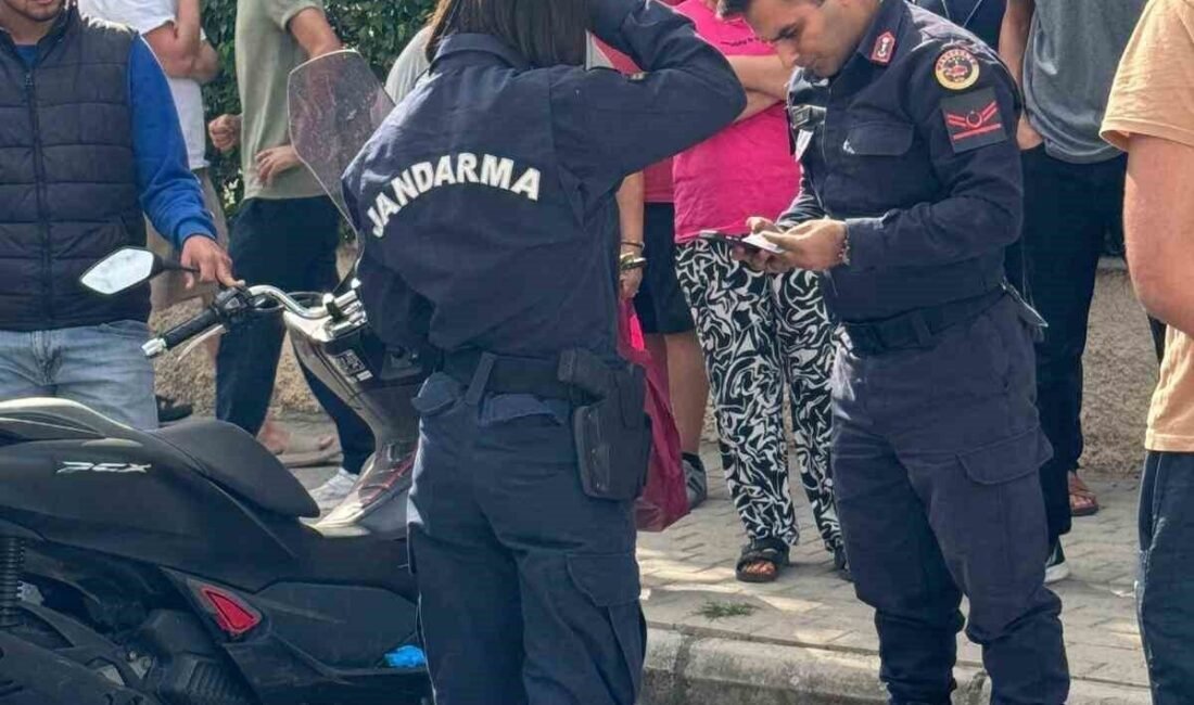 Antalya’nın Alanya ilçesine bağlı Mahmutlar Mahallesi’nde sabah saatlerinde boşanma aşamasında