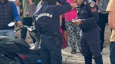 Antalya’nın Alanya ilçesine bağlı Mahmutlar Mahallesi’nde sabah saatlerinde boşanma aşamasında