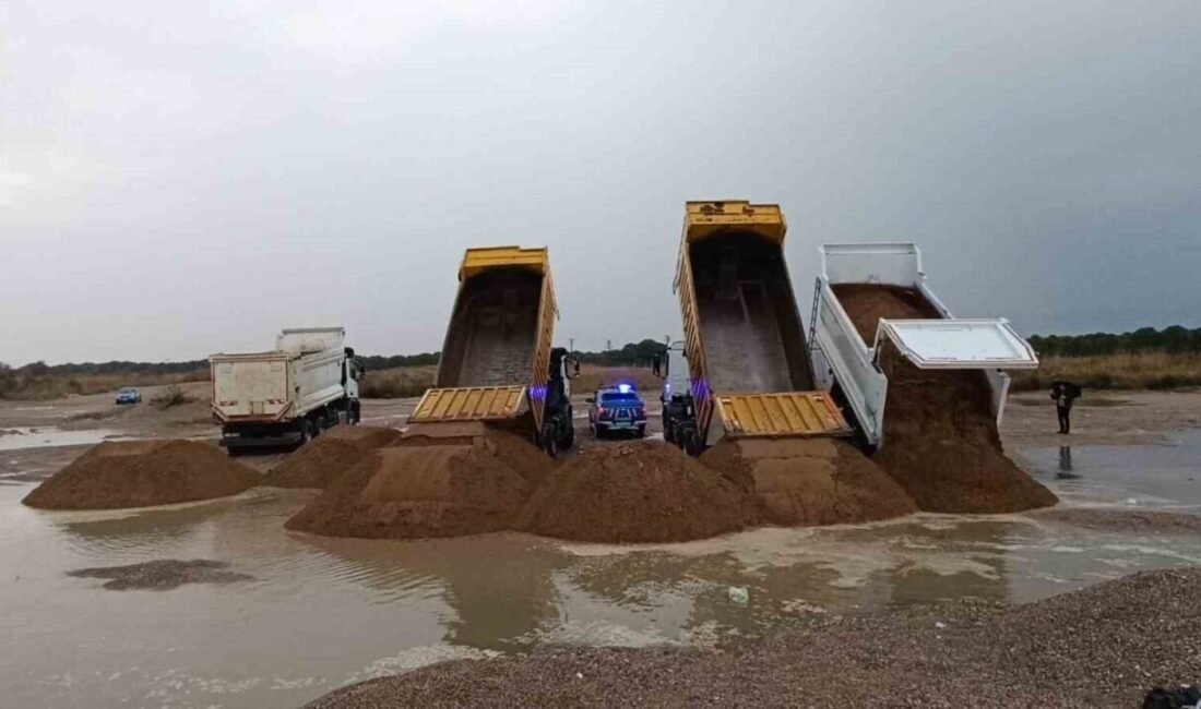 Antalya’nın Manavgat ilçesinde hırsızlar tarafından inşaatta kullanmak için çalınan plaj