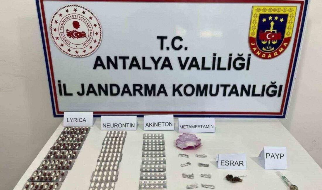 Antalya’nın Alanya ilçesinde jandarma ekipleri tarafından düzenlenen uyuşturucu operasyonunda sentetik