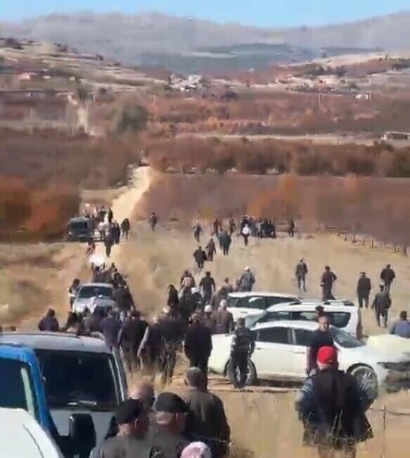 Antalya’nın Korkuteli ilçesindeki iki yaylada yaşayan çiftçiler, kurulması planlanan Organize