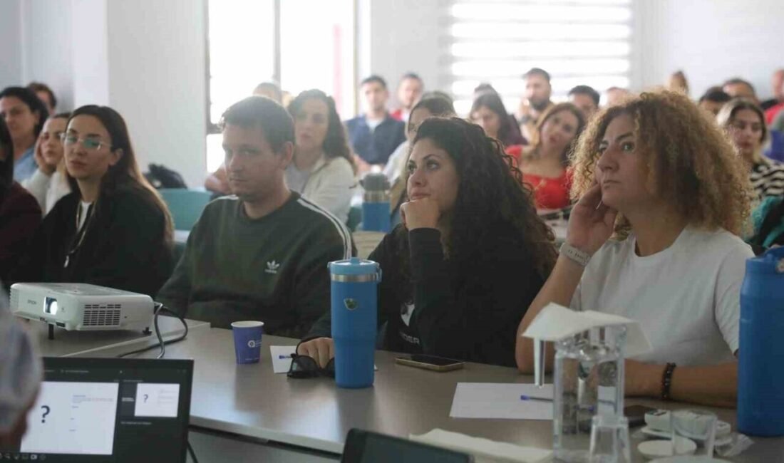 Antalya Büyükşehir Belediyesi, Antalya Spor ve Fitness Merkezleri’nde (ASFİM) görev