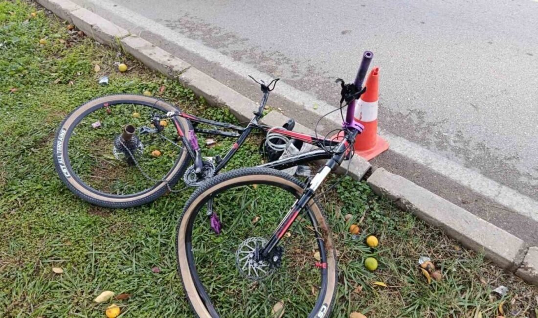 Adana’da lüks otomobil ile 12 yaşındaki bisikletli çocuğa çarparak ölümüne