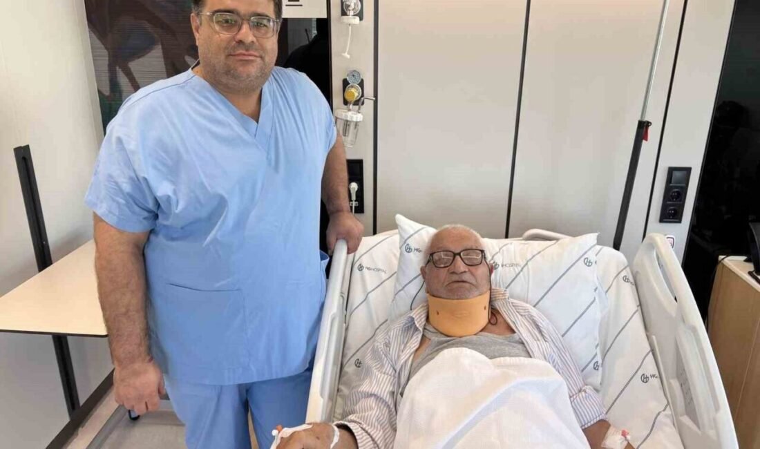 Kahramanmaraş’ta 86 yaşındaki yaşlı hasta, boyun bölgesindeki ciddi omurilik kanalı