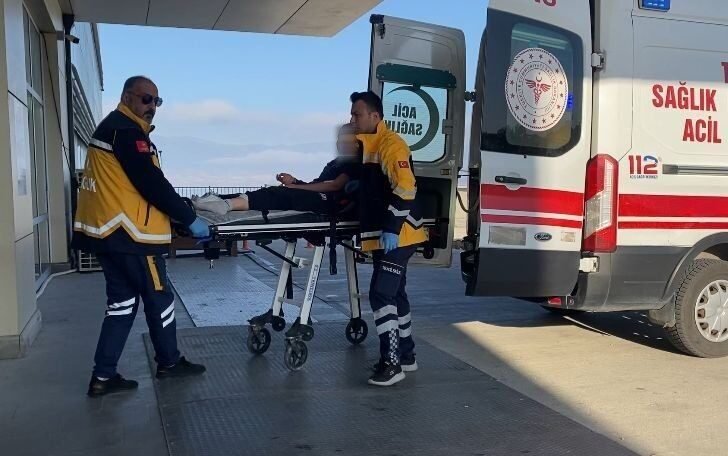 Burdur’da sabah yürüyüşe çıkan 13 yaşındaki kız, sokak köpeklerinin saldırısına