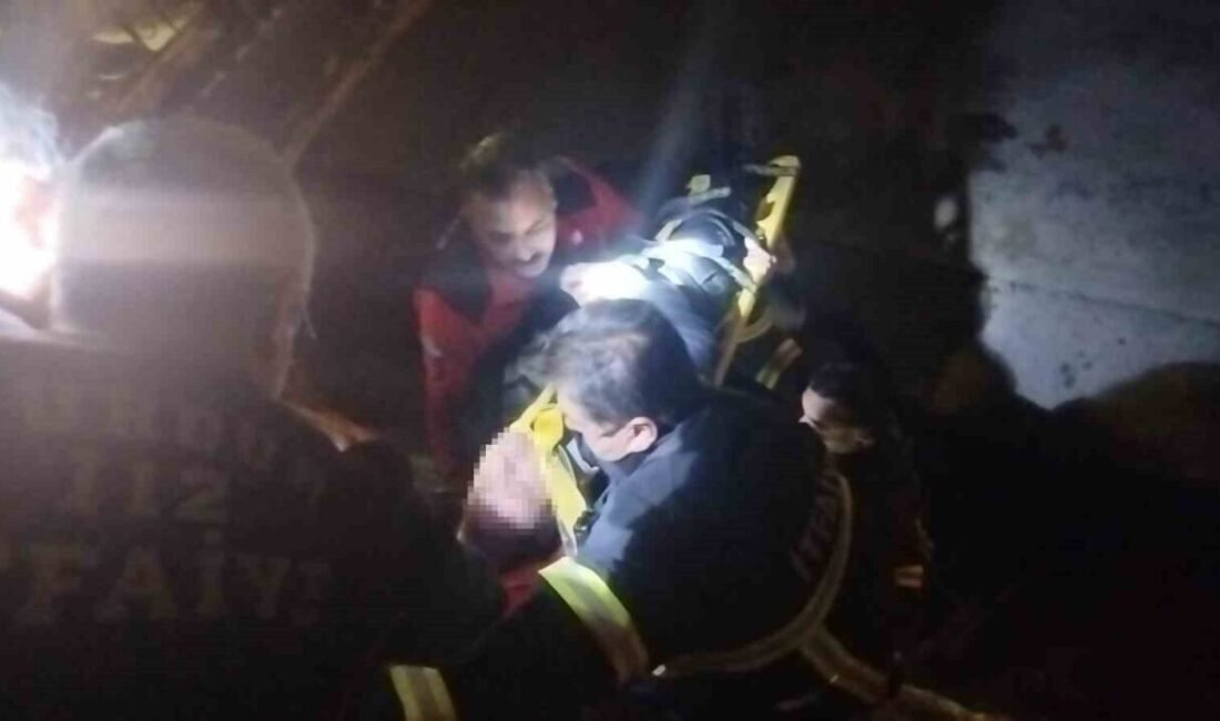 Burdur’da yolda yürürken dengesini kaybederek kanala düşen bir kişi itfaiye