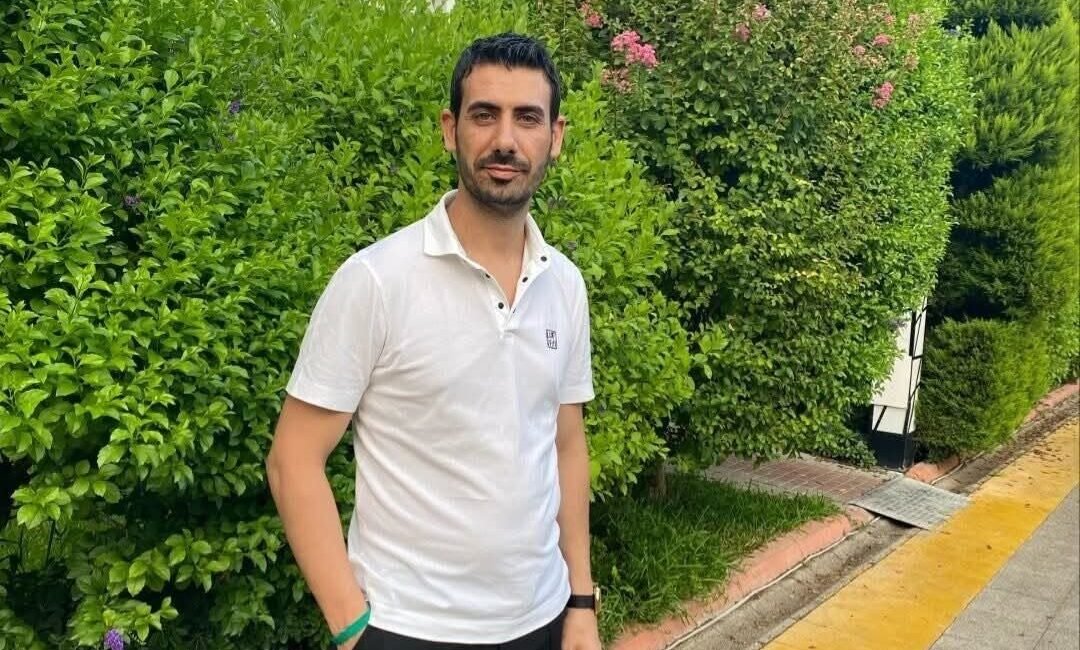 Adana’da bir market sahibi iş yerinin içinde tabancayla vurularak öldürüldü.