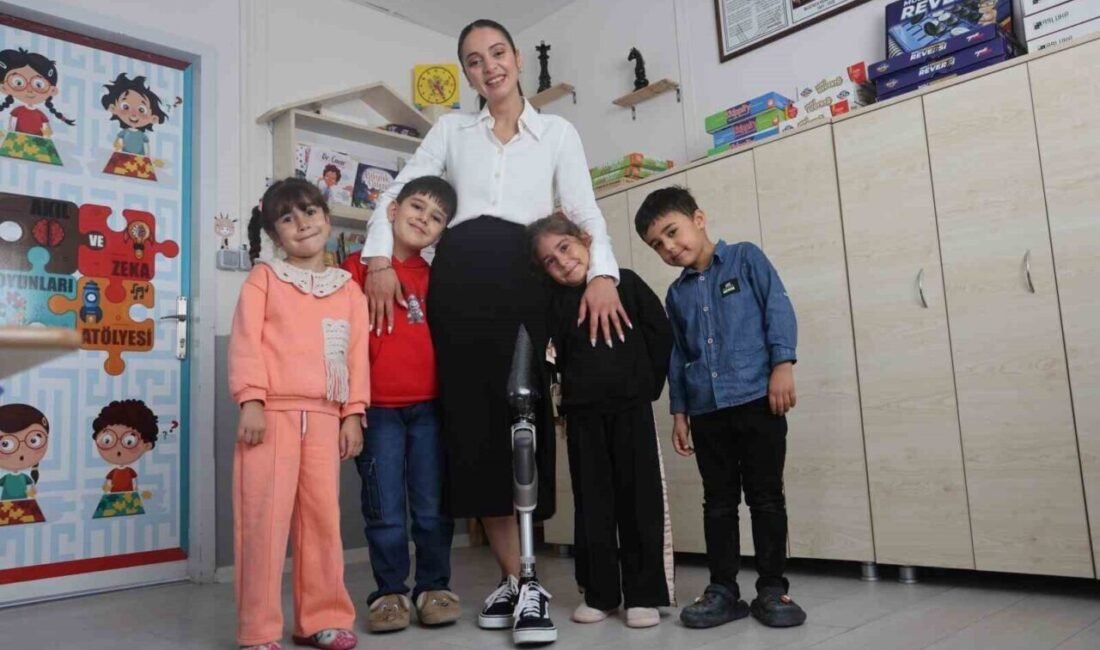 Hatay’da depremde babasını kaybeden ve enkazdan 46 saat sonra çıkartılan