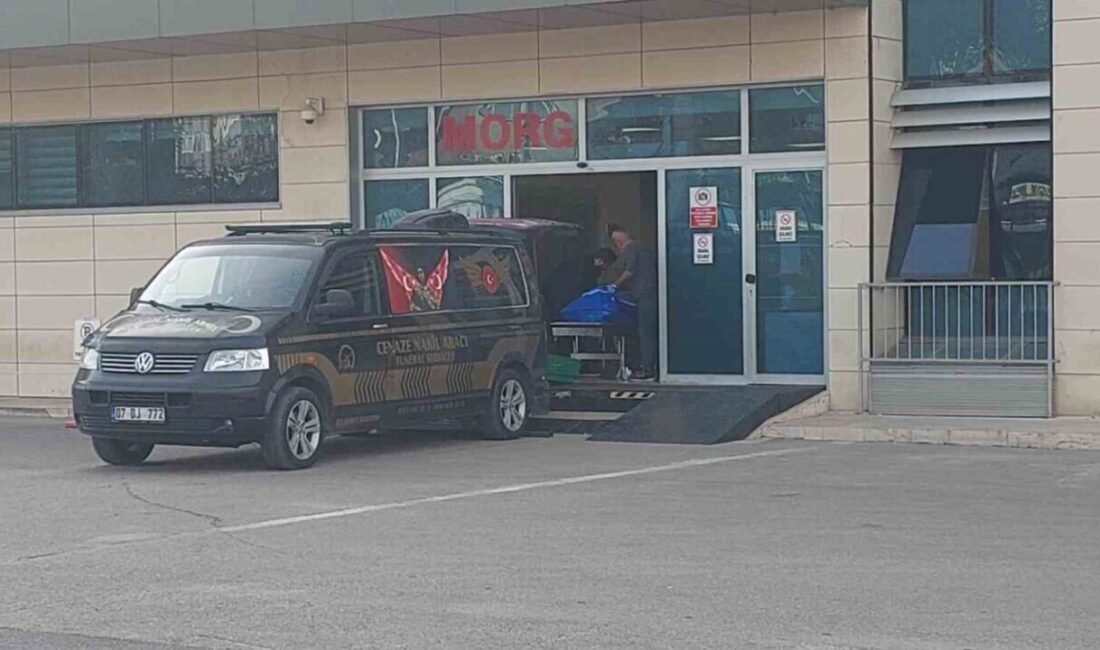 Ülkesindeki doktorlar estetik ameliyat için onay vermemesine rağmen Türkiye’ye gelip