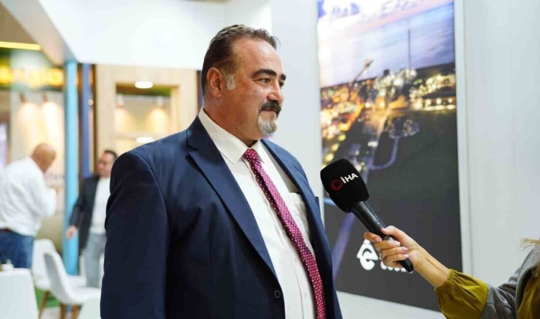 Antalya’da 36 ülkeden 725 firmanın katıldığı Growtech Antalya Tarım Fuarı’nda