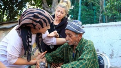 Antalya’da 2 katlı müstakil evdeki yaşlı kadın, ilaçlama sonrası temizlik