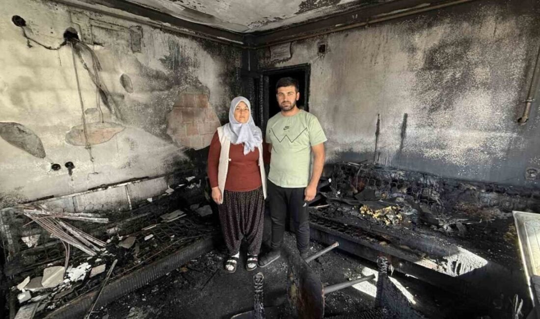 Adana’da 3 katlı müstakil ev yanarak küle döndü. Yangını gece