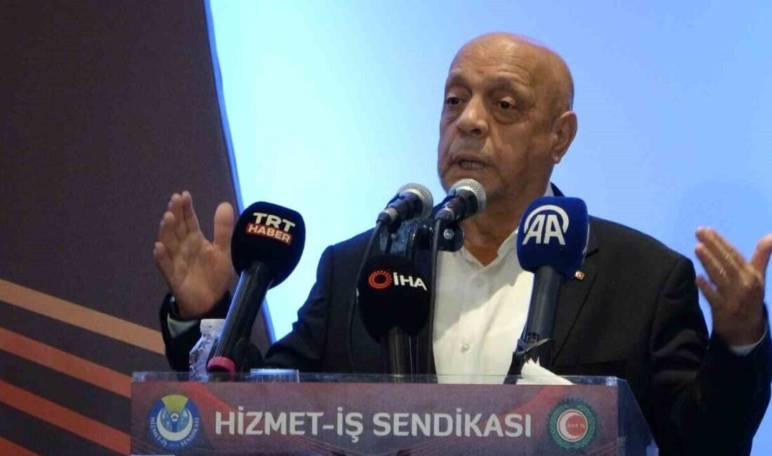 HAK-İş ve Hizmet-İş Genel Başkanı Mahmut Arslan, aralık ayında Asgari