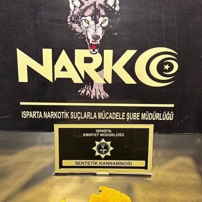 Isparta İl Emniyet Müdürlüğü Narkotik Suçlarla Mücadele Şube Müdürlüğü ekipleri,
