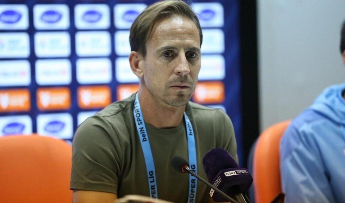 Corendon Alanyaspor Teknik Direktörü Joao Pereira, Gaziantep FK maçının ardından,