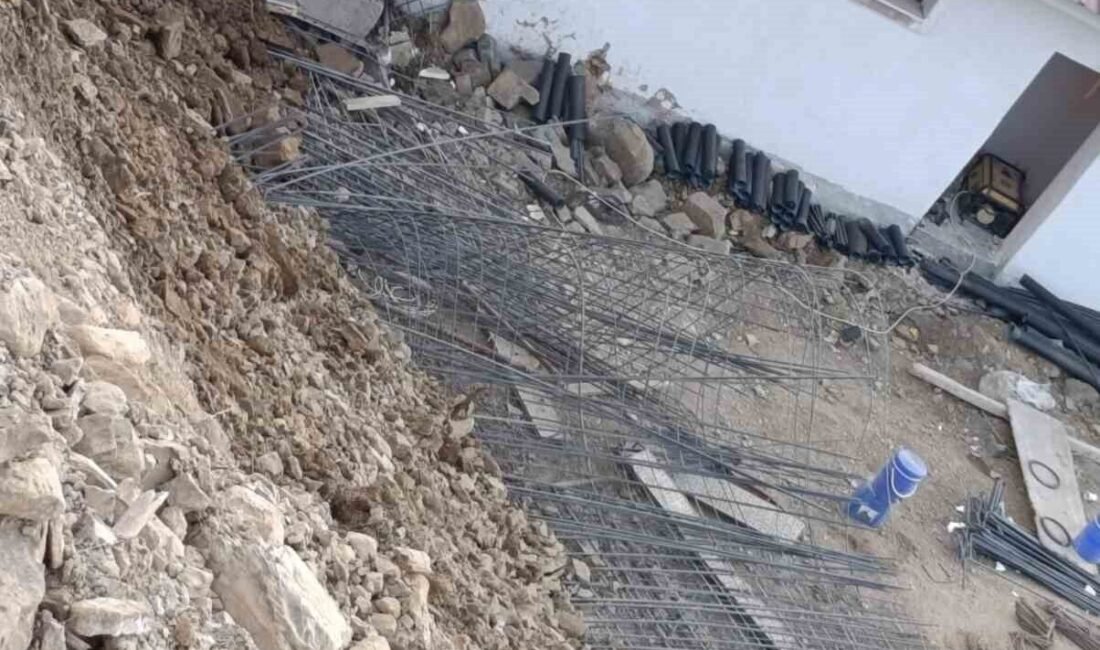 Kahramanmaraş’ta meydana gelen toprak kayması sonucu inşaat aşamasındaki 6 ev