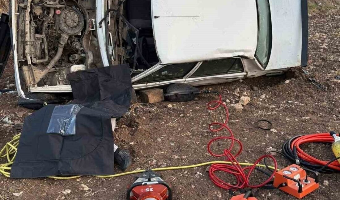 Kahramanmaraş’ta meydana gelen trafik kazasında otomobil sürücüsü hayatını kaybetti. Kaza,