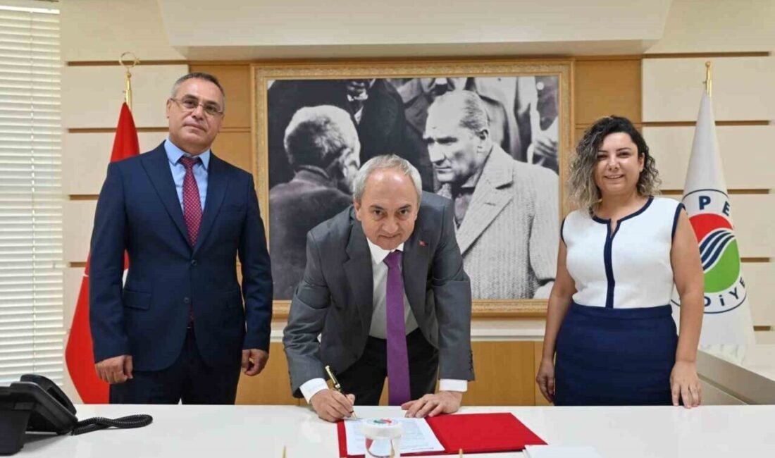 Kepez Belediyesi, personeline yönelik banka promosyon anlaşmalarını gerçekleştirerek çalışanlarının yüzünü