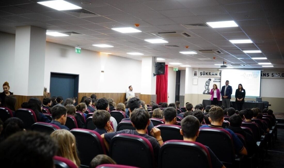 Konyaaltı Belediyesi, Şehit İlhan Kesekler Ortaokulu’nda eğitim gören öğrencilere Sıfır